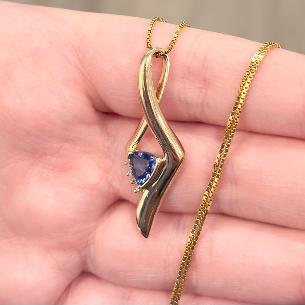 10K Sapphire Diamond Pendant, Yellow Gold, Deep Blue Trillion, Filigree Luxury - Picture 9 of 15